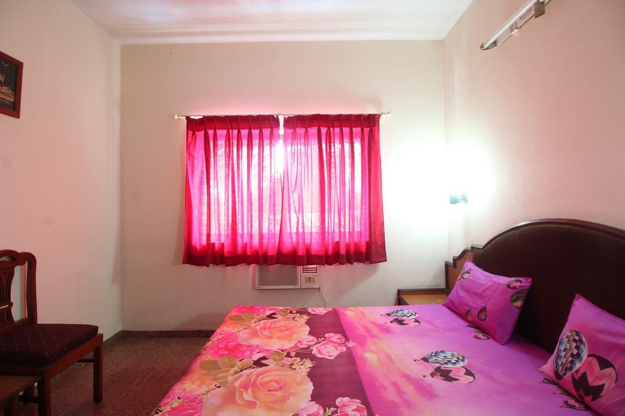 Soubhagya Inn 锡尔瓦萨 外观 照片